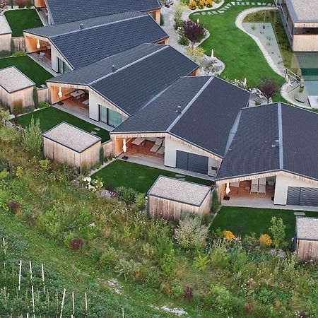 Amolaris Garden Lodges & Guesthouse Coldrano Ngoại thất bức ảnh
